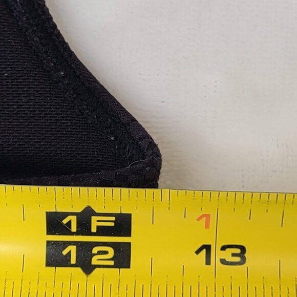 Champion Women's Black Sports Bra Size M Racerback Wireless - Picture 4 of 8